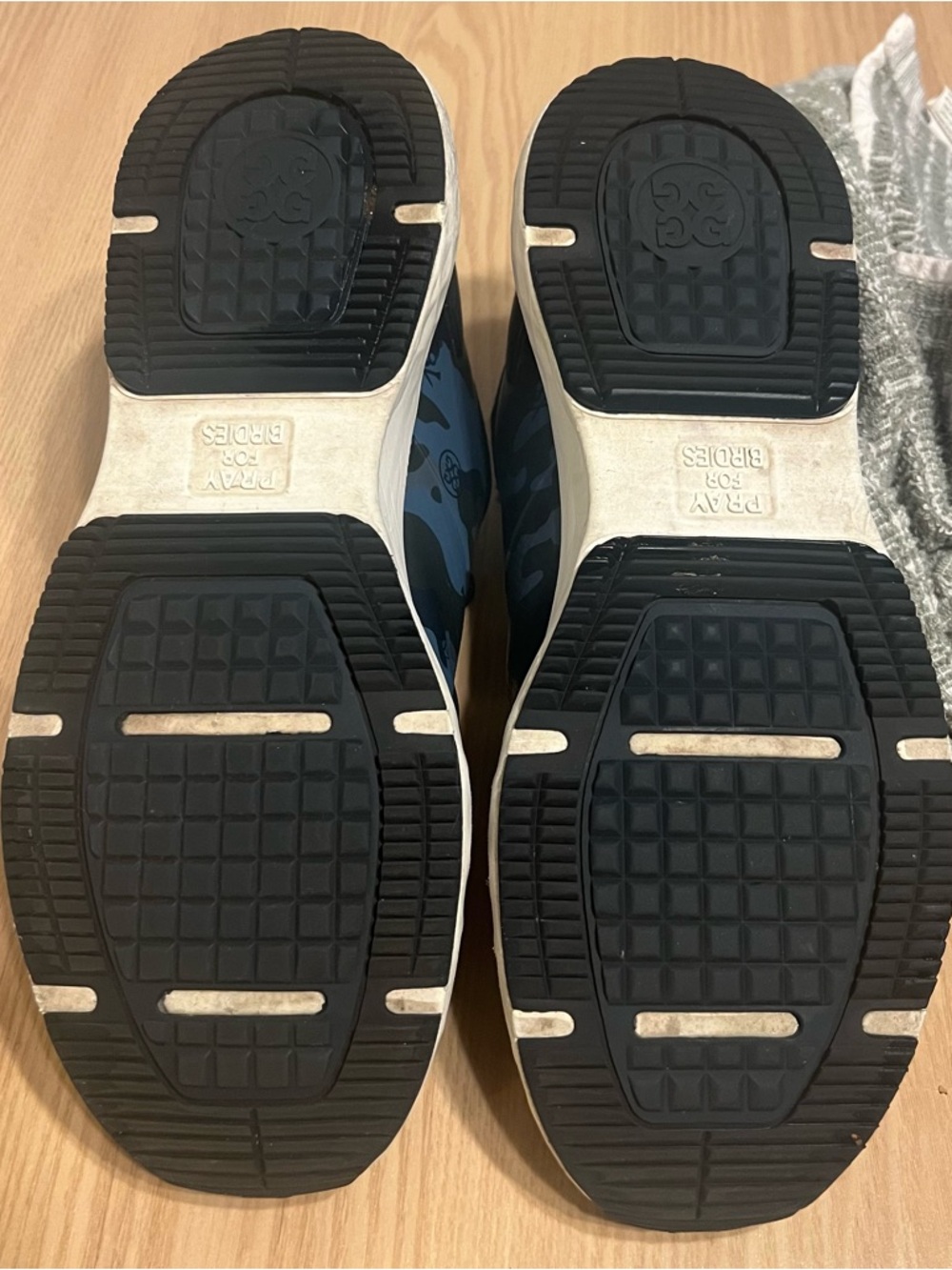 G/FORE Men's MG4+ Blue Camo Spikeless Golf Shoes - Picture 3 of 5